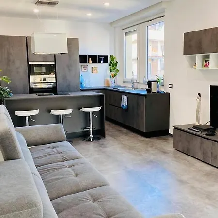 公寓 Moderno Soverato 索威拉托玛里纳